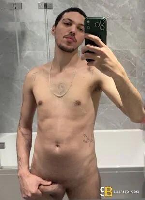 Gay Escort Eros 24yr - trios