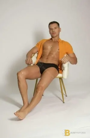 Bisexual Escort Bruno 30yr - rimming