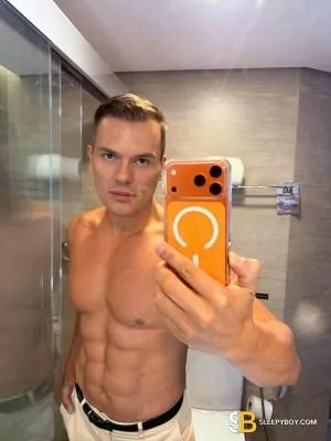 Bisexual Escort Bruno 30yr - trios