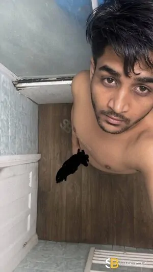 Bisexual Escort Reza 23yr - double penetration