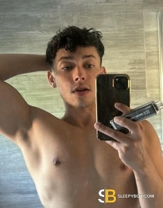 male rent boy Manchester Tav