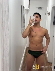 male rent boy Dundee Tony