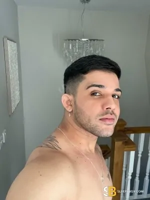 Bisexual Escort Leo 30yr - sucking