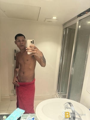 Bisexual Escort Luis Felipe 21yr - licking