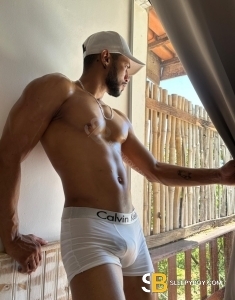 male rent boy London Gael