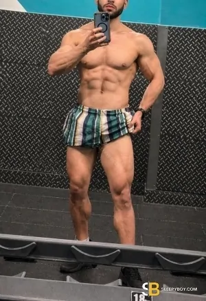 Bisexual Escort Lucas 27yr - blowjob