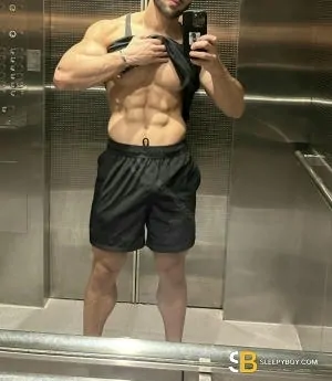 Bisexual Escort Lucas 27yr - 69