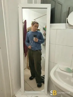 Bisexual Escort Ezra 24yr - role