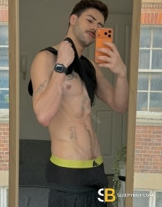 male escort Newcastle Upon Tyne Tony