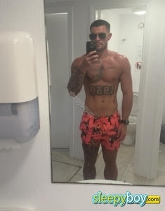 male escort Newcastle Upon Tyne Reece