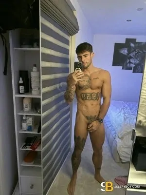 Bisexual Escort Reece 28yr - role