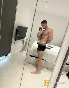 male escort Newcastle Upon Tyne Reece