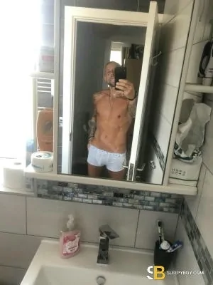 Gay Escort Stephen 28yr - always safe sex