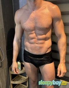 male rent boy London Marcelo