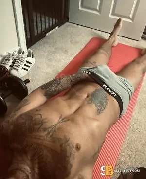 Gay Escort Ethan Ryan 38yr - sex slaves