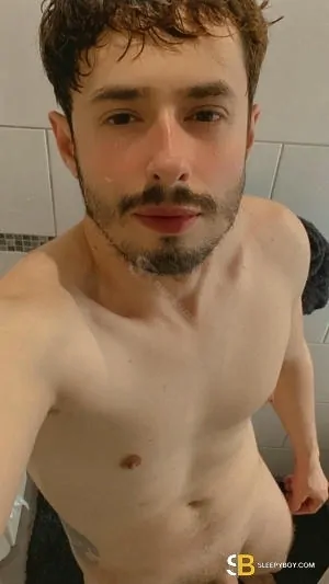 Gay Escort Andrey Lucas 35yr - sucking