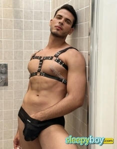 male escort London Hugo Brazilian Xxl