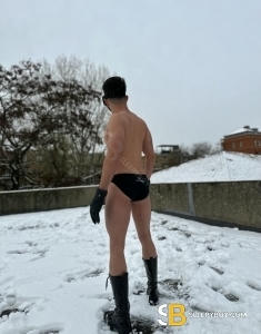 male escort Canary Wharf Rafael