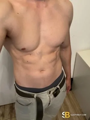 Bisexual Escort Damien 33yr - licking