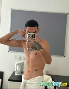 male rent boy London Nicki