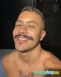 male escort Manchester Rômulo