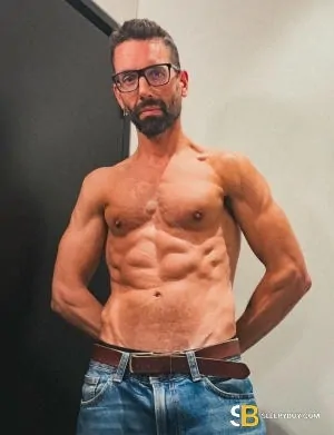Gay Escort Sergio 45yr - double penetration