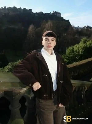 Gay Escort Matteo 22yr - role