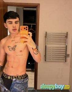 male rent boy London Matteo