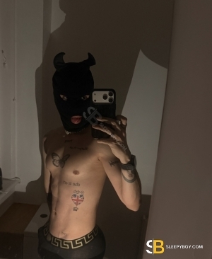 Gay Escort Matteo 22yr - role
