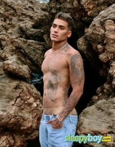 male escort Maidstone Vitor