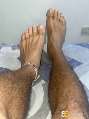 Bisexual Escort Marcos 26yr - shaving