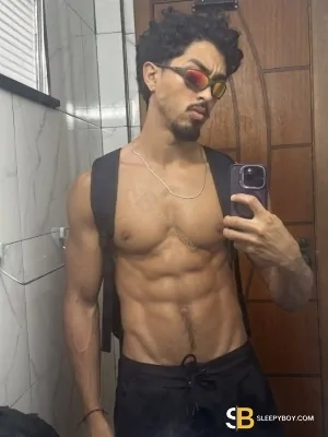 Bisexual Escort Marcos 26yr - double penetration