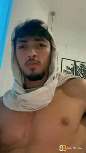 Bisexual Escort Marcos 26yr - gangbang