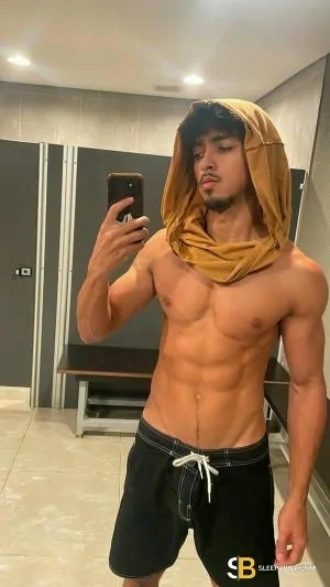 Bisexual Escort Marcos 26yr - exhibitionist