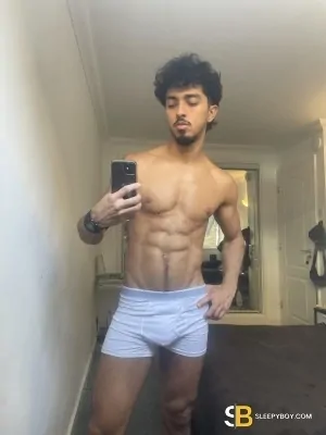 Bisexual Escort Marcos 26yr - double penetration