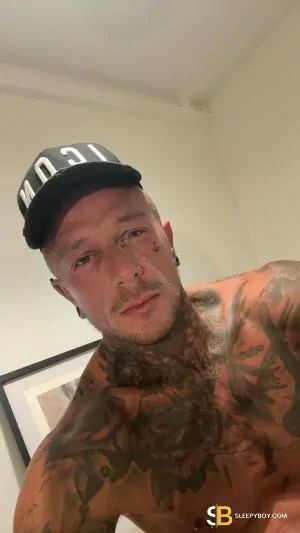 Gay Escort Brad 41yr - blowjob