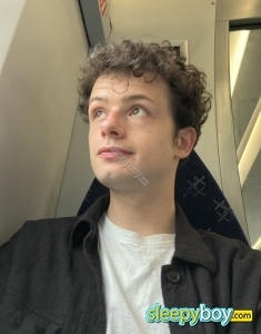 male escort Glasgow Sean