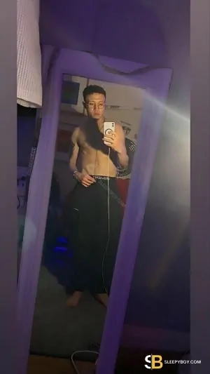Bisexual Escort Adonis 24yr - trios