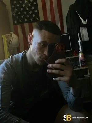 Bisexual Escort Adonis 25yr - trios