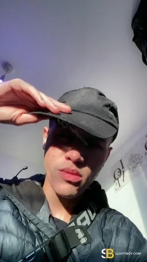 Bisexual Escort Adonis 25yr - gangbang
