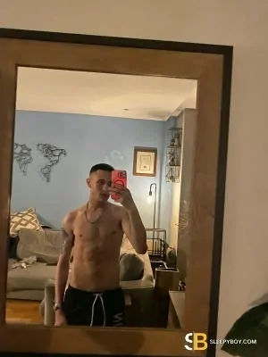 Bisexual Escort Adonis 25yr - gangbang