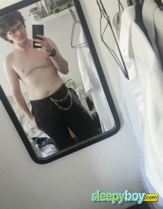 transgender (FTM) rent boy Cardiff Leon