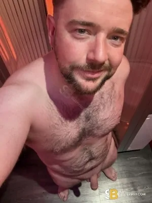 Bisexual Escort Zac 35yr - exhibitionist