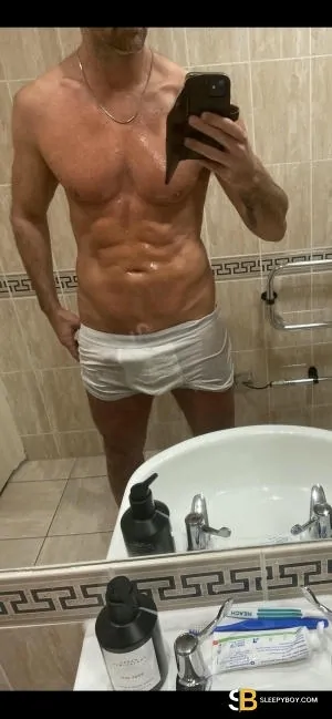 Bisexual Escort Cameron Male Master 38yr - always safe sex