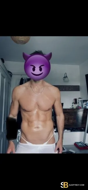 Bisexual Escort Cameron Male Master 38yr - always safe sex