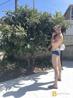 Gay Escort Jonah 21yr - massage