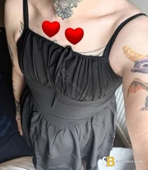 Gay Escort Edward 25yr - role