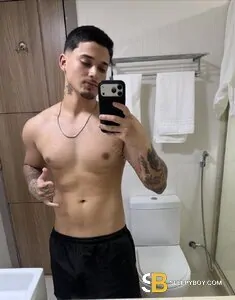 male rent boy London Maicon
