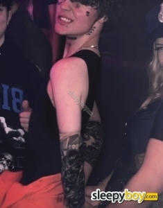 transgender (FTM) rent boy Aberdeen Ftmtwinktoni