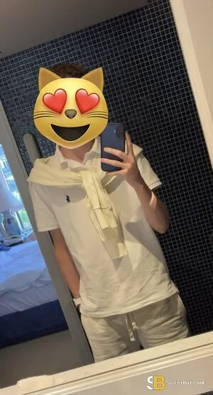 Gay Escort Zakarie_18 19yr - role
